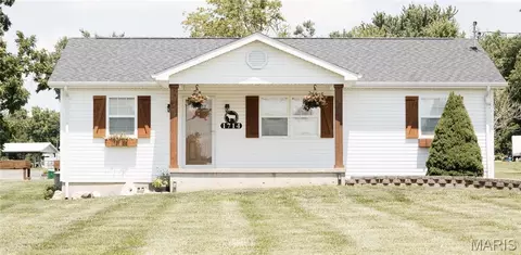 1714 Wesley Chapel Rd, Farmington, MO 63640