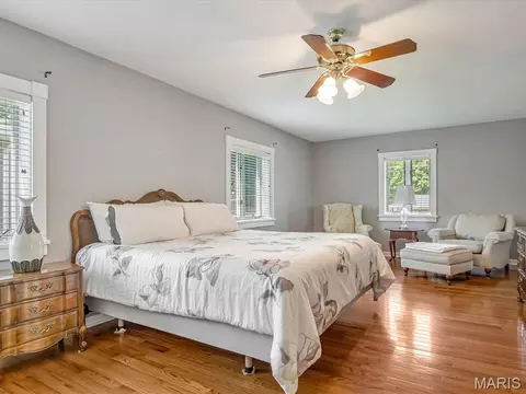 Bedroom - 719 Waterloo Dr, Waterloo, IL 62298 photo 1 of 4