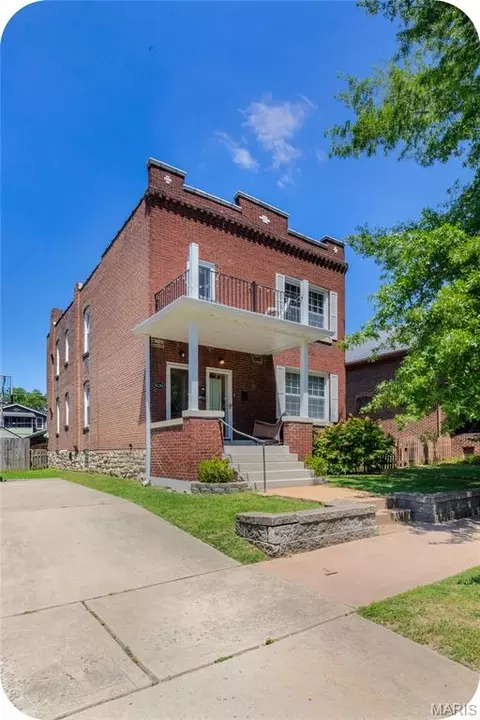 5229 Lansdowne Ave, Saint Louis, MO 63109