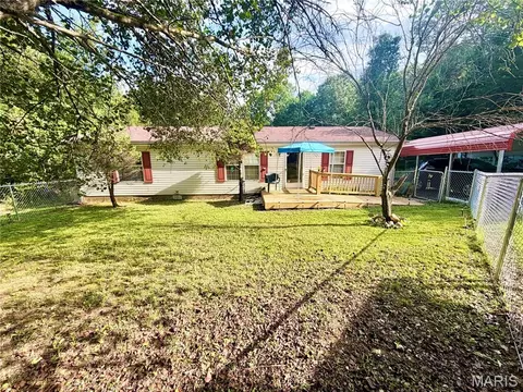 Exterior - 7720 Lange Dr, Cedar Hill, MO 63016 photo 5 of 10