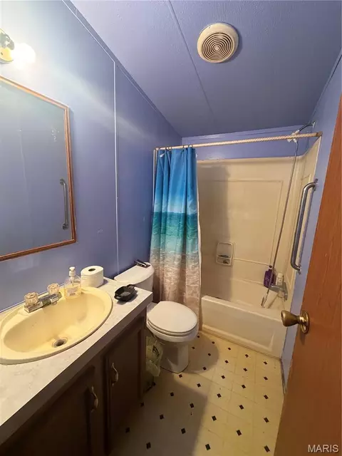 Bath - 7720 Lange Dr, Cedar Hill, MO 63016 photo 1 of 1