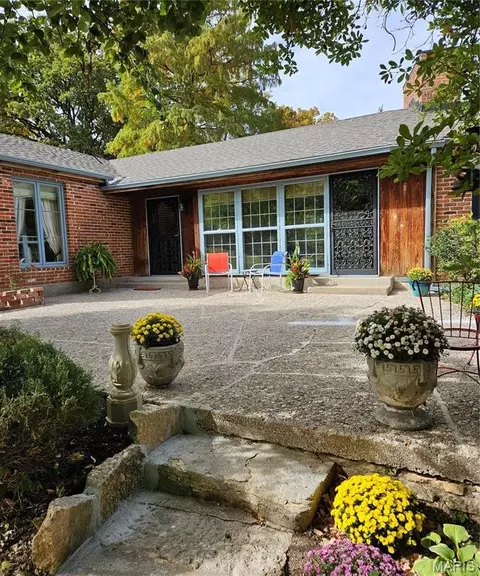 Exterior - 1 Meadowbrook Hts, Hannibal, MO 63401 photo 19 of 22