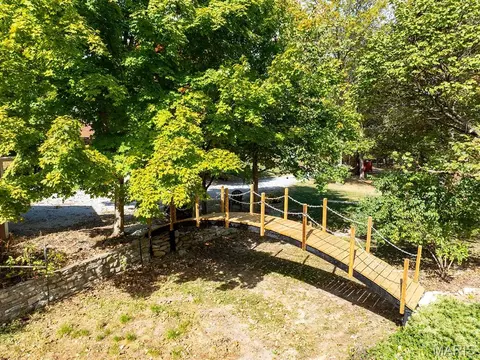 Exterior - 1 Meadowbrook Hts, Hannibal, MO 63401 photo 10 of 22