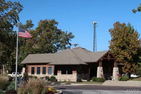 2346 W Squire Rd, Marthasville, MO 63357