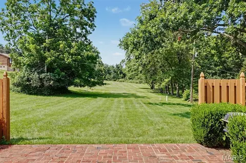 Exterior - 1301 Mautenne Dr, Manchester, MO 63021 photo 5 of 6