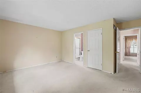 Bedroom - 1301 Mautenne Dr, Manchester, MO 63021 photo 2 of 5