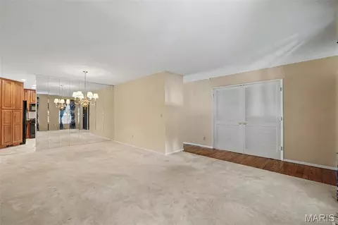 Living - 1301 Mautenne Dr, Manchester, MO 63021 photo 3 of 7