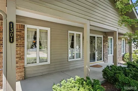 Exterior - 1301 Mautenne Dr, Manchester, MO 63021 photo 4 of 6