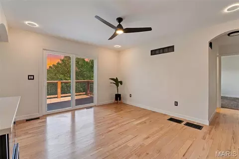 Living - 3532 Circle Dr, Imperial, MO 63052 photo 6 of 7