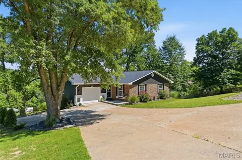 Exterior - 3532 Circle Dr, Imperial, MO 63052 photo 3 of 21