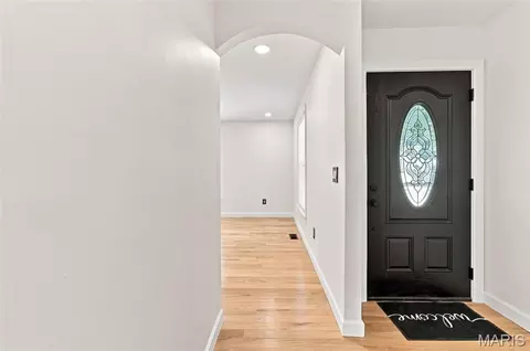 Entry Way - 3532 Circle Dr, Imperial, MO 63052 photo 1 of 1