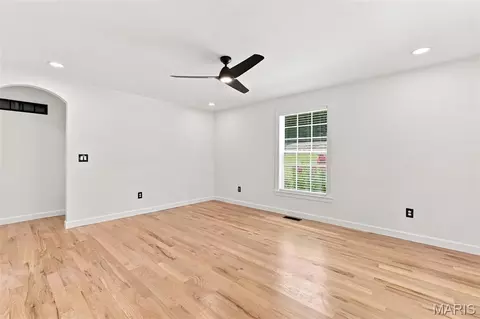 Living - 3532 Circle Dr, Imperial, MO 63052 photo 1 of 7