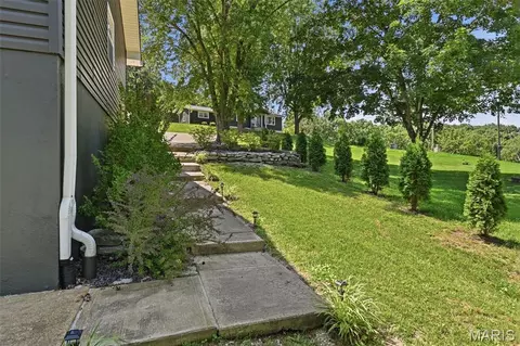 Exterior - 3532 Circle Dr, Imperial, MO 63052 photo 8 of 21