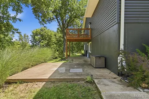 Exterior - 3532 Circle Dr, Imperial, MO 63052 photo 6 of 21