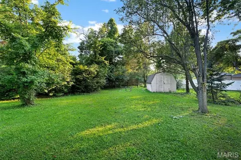 Exterior - 1757 Engle Dr, Arnold, MO 63010 photo 7 of 9