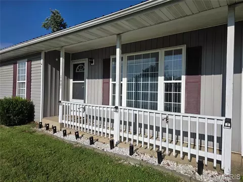 Exterior - 1605 Mccutchen Rd, Rolla, MO 65401 photo 2 of 7