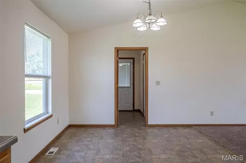Entry Way - 2 Iron Hill Ct, Saint Clair, MO 63077 photo 1 of 1