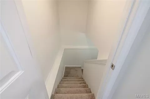 Entry Way - 181 Glen Dr, Jackson, MO 63755 photo 2 of 3