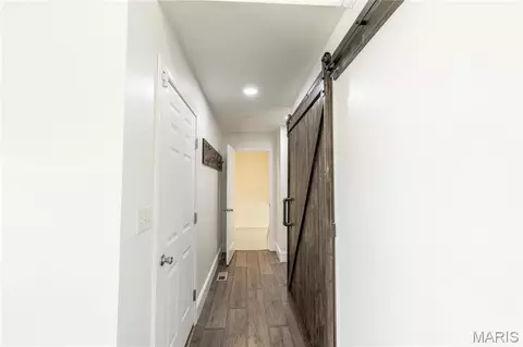 Entry Way - 181 Glen Dr, Jackson, MO 63755 photo 1 of 3