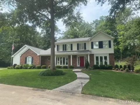 1501 Timberbridge Ct, Chesterfield, MO 63017