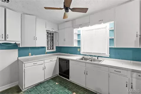 Kitchen - 110 E Main St, Hayti, MO 63851 photo 1 of 1