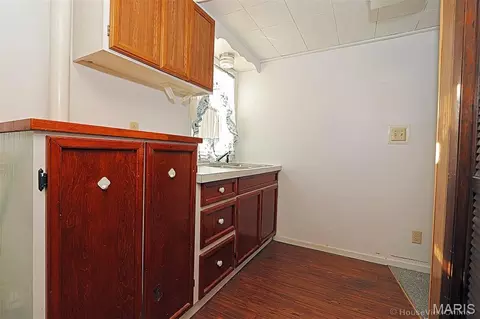 Kitchen - 5049 State Highway 72, Jackson, MO 63755 photo 7 of 7