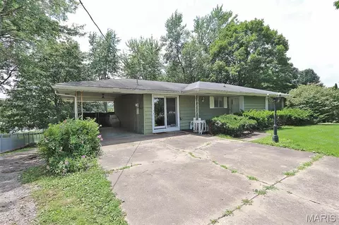 Exterior - 5049 State Highway 72, Jackson, MO 63755 photo 2 of 20