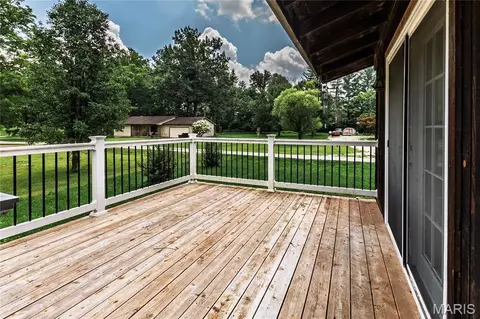 Exterior - 71 Shady Oaks Dr, Eureka, MO 63025 photo 4 of 16