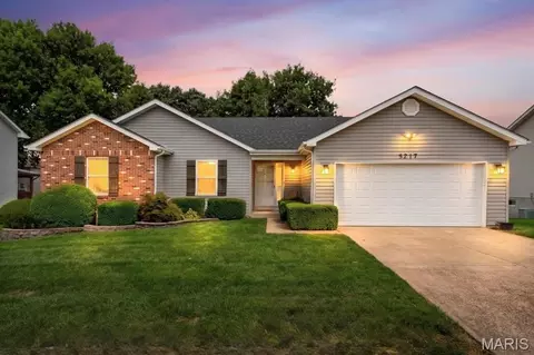 5217 Summerfield Dr, Imperial, MO 63052