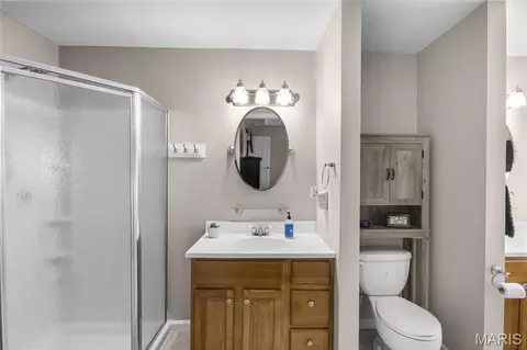 Bath - 385 Spring Hill Rd, Jackson, MO 63755 photo 1 of 7