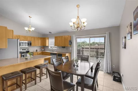 Dining - 385 Spring Hill Rd, Jackson, MO 63755 photo 1 of 2