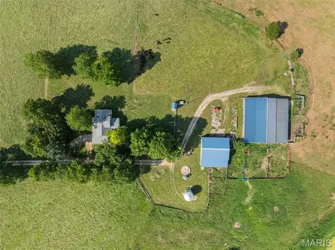Exterior - 3810 Sunny Rd, Washington, MO 63090 photo 14 of 15