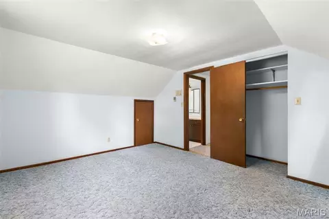 Bedroom - 3810 Sunny Rd, Washington, MO 63090 photo 5 of 10
