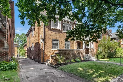 7257 Amherst Ave, University City, MO 63130