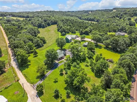 View/Area - 2302 Berkemeyer Rd, Hermann, MO 65041 photo 1 of 3