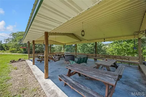 Exterior - 2302 Berkemeyer Rd, Hermann, MO 65041 photo 16 of 22