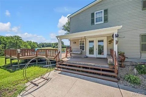 Exterior - 2302 Berkemeyer Rd, Hermann, MO 65041 photo 7 of 22