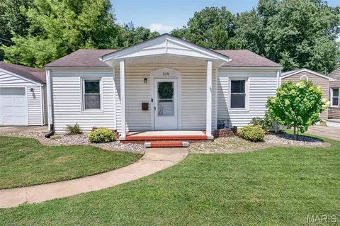 319 Sycamore St, Collinsville, IL 62234