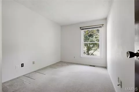 Bedroom - 808 Dinard Dr, Ballwin, MO 63021 photo 3 of 3