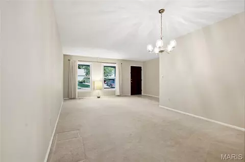 Living - 808 Dinard Dr, Ballwin, MO 63021 photo 2 of 6