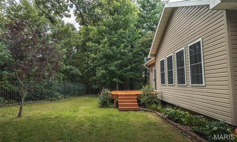 Exterior - 10470 Pine Needle Cir, Rolla, MO 65401 photo 6 of 9