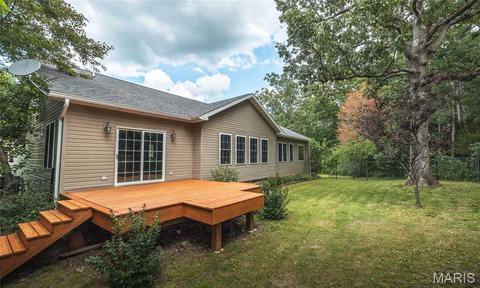 Exterior - 10470 Pine Needle Cir, Rolla, MO 65401 photo 5 of 9