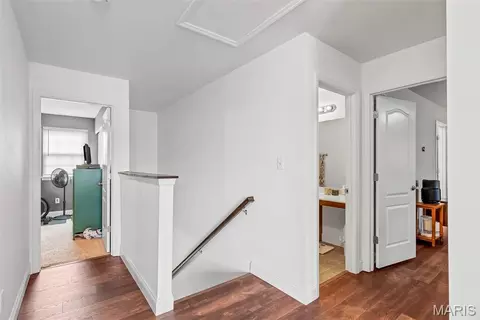 Entry Way - 225 Thorn Brook Dr, O'fallon, MO 63366 photo 4 of 4