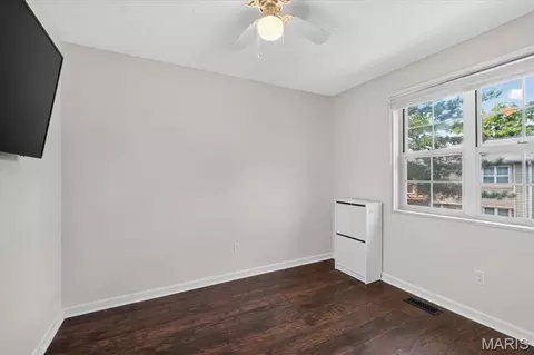 Other - 1663 E Swan Cir, Saint Louis, MO 63144 photo 8 of 11