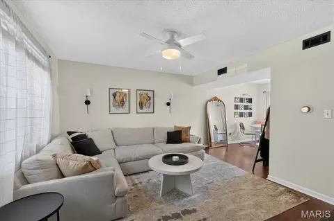 Living - 1663 E Swan Cir, Saint Louis, MO 63144 photo 1 of 2