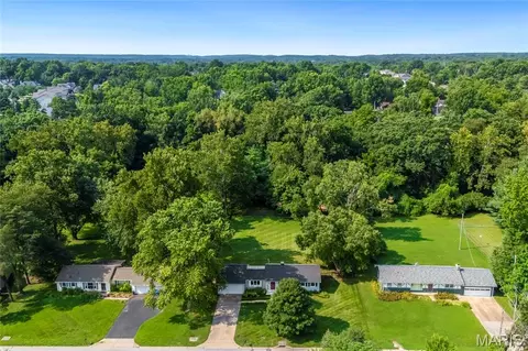 View/Area - 200 Brookside Ln, Ballwin, MO 63021 photo 4 of 4