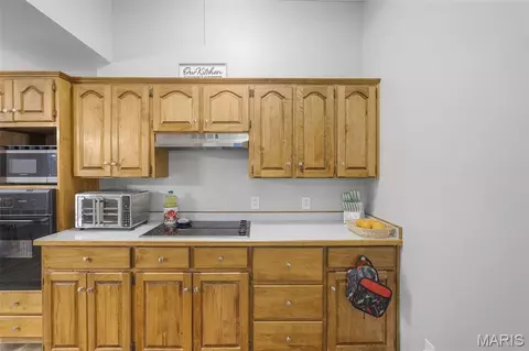 Kitchen - 616 Greensferry Rd, Jackson, MO 63755 photo 2 of 2