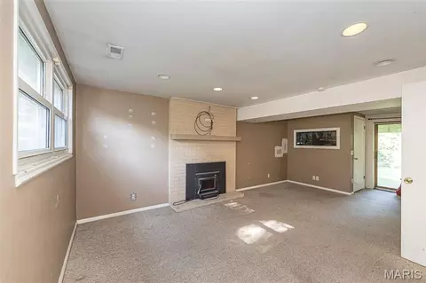 Living - 2120 Devonshire Dr, Imperial, MO 63052 photo 5 of 7