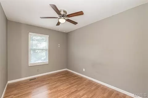 Bedroom - 2120 Devonshire Dr, Imperial, MO 63052 photo 3 of 5