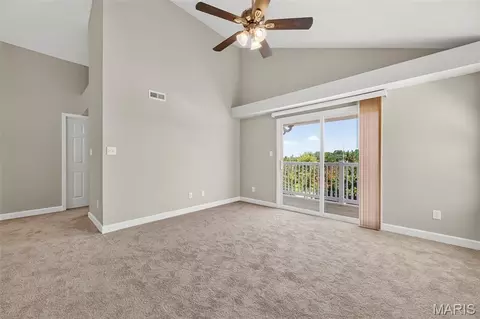 Living - 4301 Spring Creek Ln, O'fallon, MO 63368 photo 4 of 4
